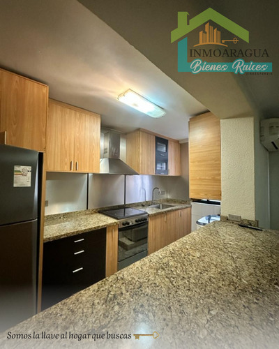 Alquiler De Apartamento Piso Bajo/ San Isidro/ Yp1390