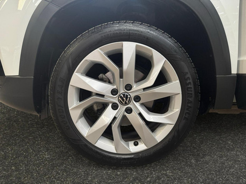 Volkswagen Taos 5p Comfortline Plus L4/1.4/T Aut