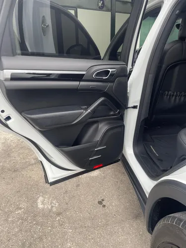 Porsche Cayenne 3.6 V6 Lux