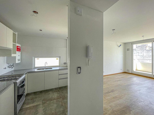 Imagen 13 de 45 de 1-2 Dormitorios Con Amenities | Vista Al Río