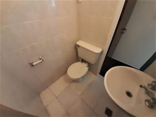 Imagen 10 de 12 de Monoambiente Con Entrada Independiente, Sin Expensas. Apto Profesional!