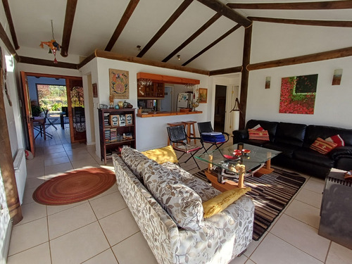 Linda Y Cómoda Casa Se Arrienda Año Corrido Condominio
