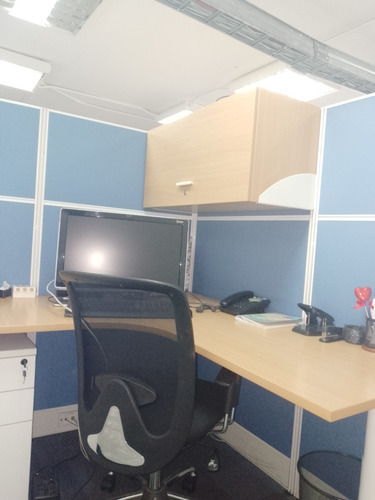 Se Alquila Oficina En Avda. Libertador 102m2