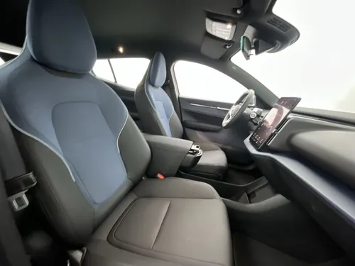 Volvo EX30 CORE ELCETRICO