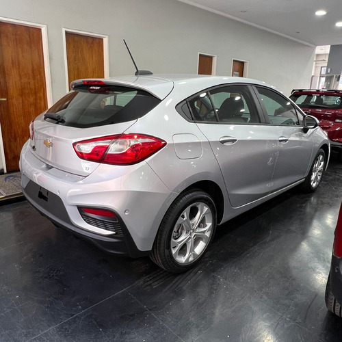 Chevrolet Cruze 5 1.4 Lt At 5p