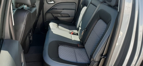 Imagen 10 de 15 de Chevrolet Colorado Z71 2021 3.6,6env,4x4,sonido Bose, Camara