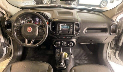 Imagem 4 de 12 de Fiat Toro 2.4 16v Multiair Flex Freedom At9