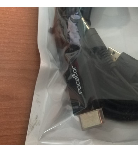 Convertidor De Hdmi A Vga Con Audio Premium (Usado)
