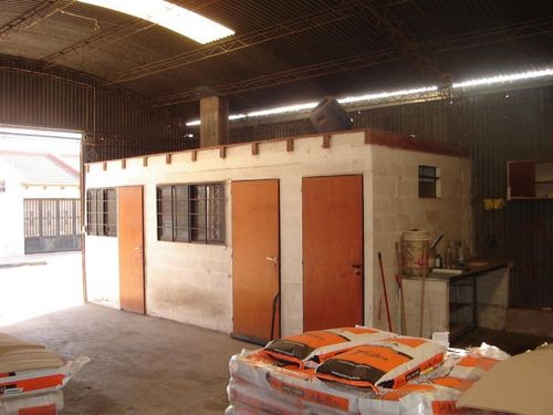 Imagen 14 de 16 de Galpon Sobre Terreno Centrico Mejoras Para Vivienda