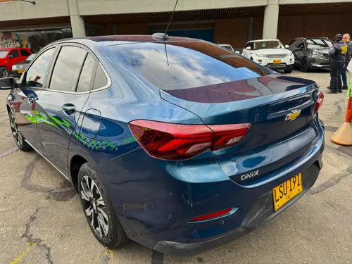 Chevrolet Onix 1.0t Automática