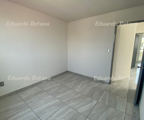 Amplia Casa En Pachuca, 132 M² De Construcción Y Vestidor En Recámara Principal