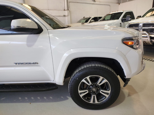 2018 Tacoma 4x2 6 Cilindros