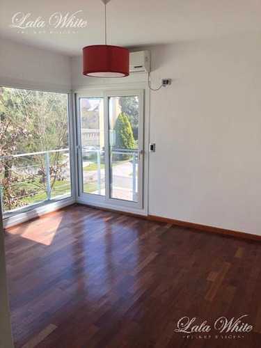 Imagen 19 de 27 de Venta - Casa En El Lauquen - Canning