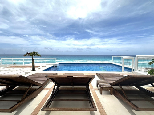 Departamento En Venta En Cancún En Residencial Del Mar Con Alberca Privada: