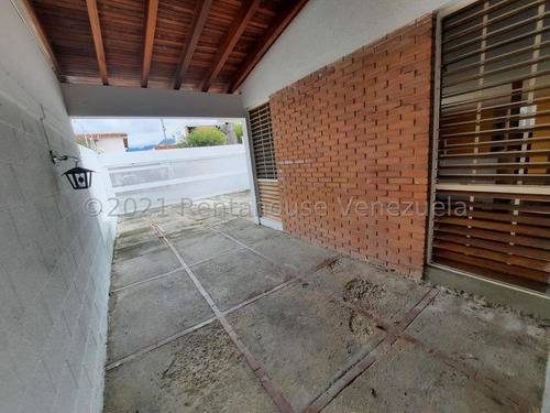 Imagen 21 de 22 de Casa En Venta En Caurimare 22-7204 Carolina Fermoso 0424 2083128