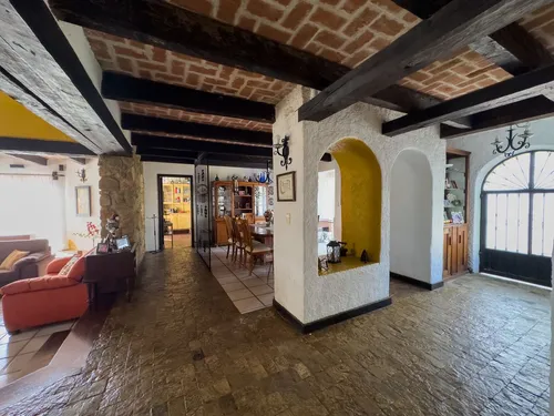 Casa En Venta En Santa Lucia