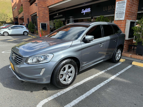 Volvo XC60 2.0 T5 Awd Momentum