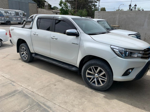 Toyota Hilux 2.8 Cd Srx 177cv 4x4 2018