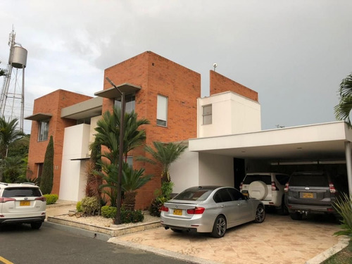 Venta Casa Condominio En Pance, Sur De Cali 369.