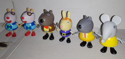 Peppa Pig 17 Figuras Varias + Auto Y Árbol En Recuerdos Cg (Usado)