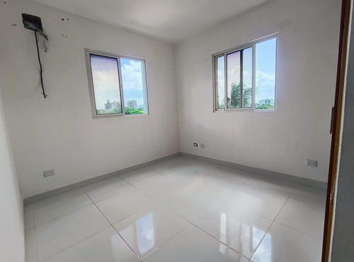 Apartamento En Renta Ubicado En La Av. Hispanoamericana