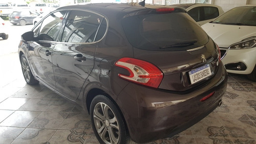 Peugeot 208 1.6 Feline 2013