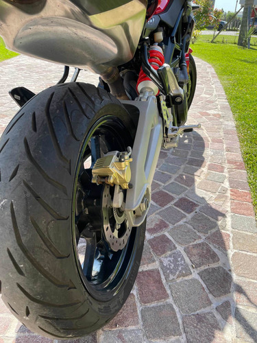 Aprilia Shiver 750 Abs
