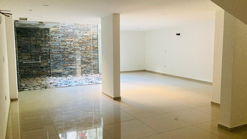 Venta Local Comercial Nueva Cordoba 190 M2