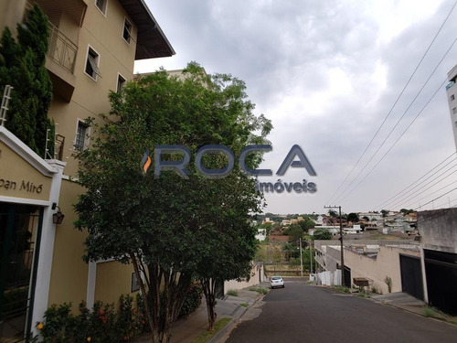 Venda De Apartamentos / Padrão Na Cidade De São Carlos 26303