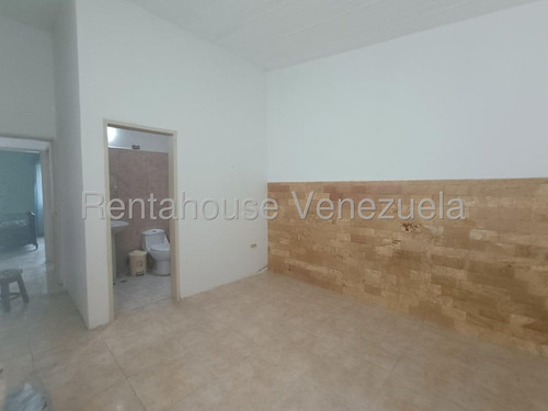 Casa En Palo Negro Residencias Casanova. Ljsa 25-10760