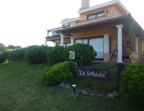 Espectacular Casa En Manantiales.ref: 5414