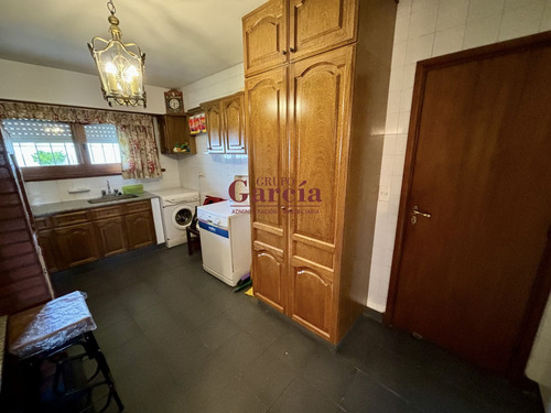 Importante Chalet Frente Al Mar!!