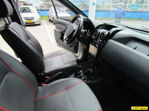 Renault Duster Polar