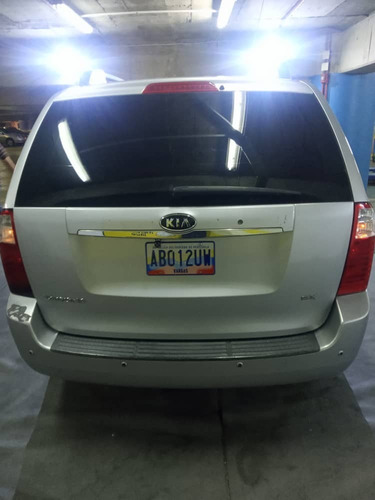 Imagen 5 de 9 de Kia Sedona