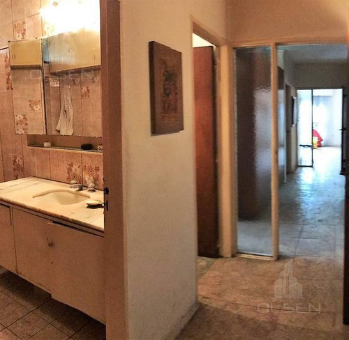 Imagen 18 de 27 de Departamento En Venta-colon Esq Sucre - 3 Dor - 2 Bños - Luminoso - Ubic. Privilegiada - 180 Mts