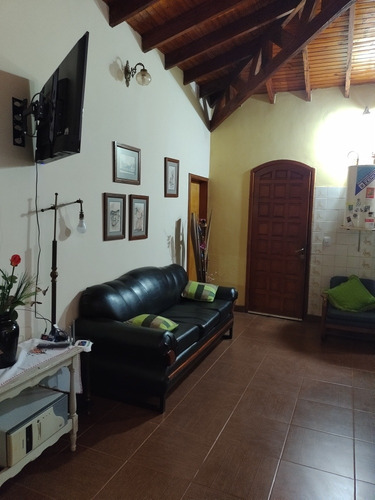 Imagen 18 de 30 de Alquilo Casa Quinta C/ Pileta Quincho Y Fogón En Cataratas