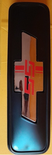 Emblema Chevrolet Cajon 1992-1998 Negro Con Cromo 