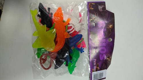 Imagen 2 de 3 de Bichos Grande Varios De Goma X12 Tenebrosos Chasco Halloween