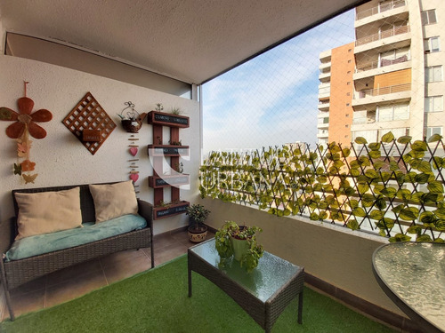 Amplio 4 Dorm., 1 Estac. Y 1 Bod. Cerca Plaza Ñuñoa