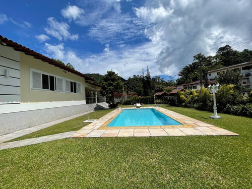 Imagem 7 de 30 de Casa Com 4 Quartos Sendo 2 Suítes, 1.300 M² De Terreno Plano No Comary - Teresópolis/rj. - Ca01822 - 69889435