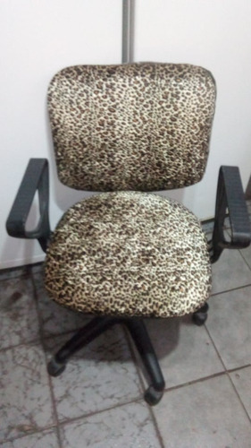 Silla Escritorio Giratoria Con Rueditas Tapizada A Restaurar