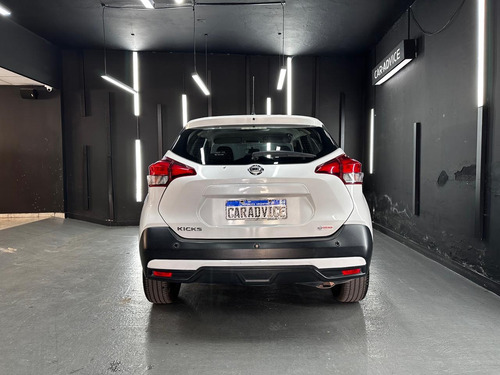 Nissan Kicks 1.6 ADVANCE L17