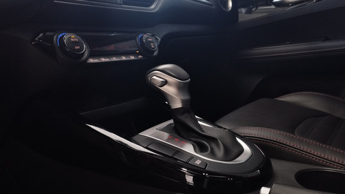 Kia Cerato 2.0 Sx At6