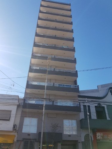 Departamento En Venta En Piñeyro