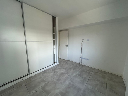 Venta Dpto 2 Amb Con Cochera Martin Coronado