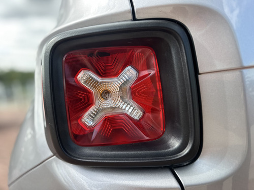 Jeep Renegade 1.8 16V FLEX 4P AUTOMÁTICO