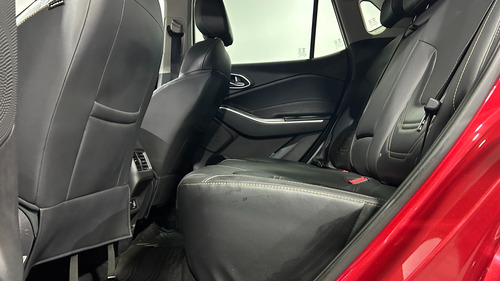 JAC Js4 1.5T Advance Bicolor Cvt
