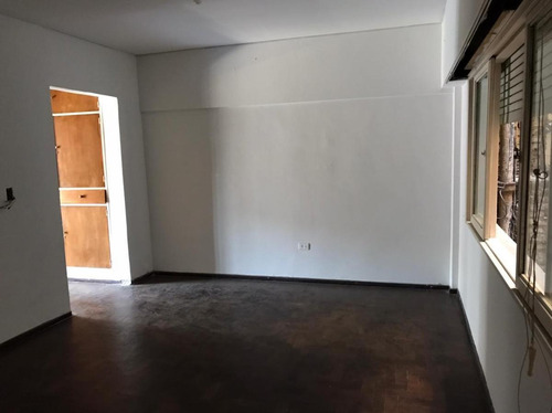 Imagen 8 de 18 de Centro Departamento 1 Dormitrorio Con Balcón En Venta