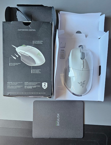 Razer Basilisk Gaming Mouse: 16,000 Dpi Optical Sensor