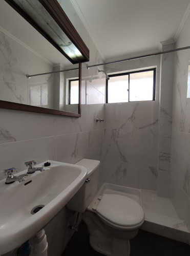 Imagen 11 de 27 de Casa Lugar Residencial De 3 Pisos Remodelada